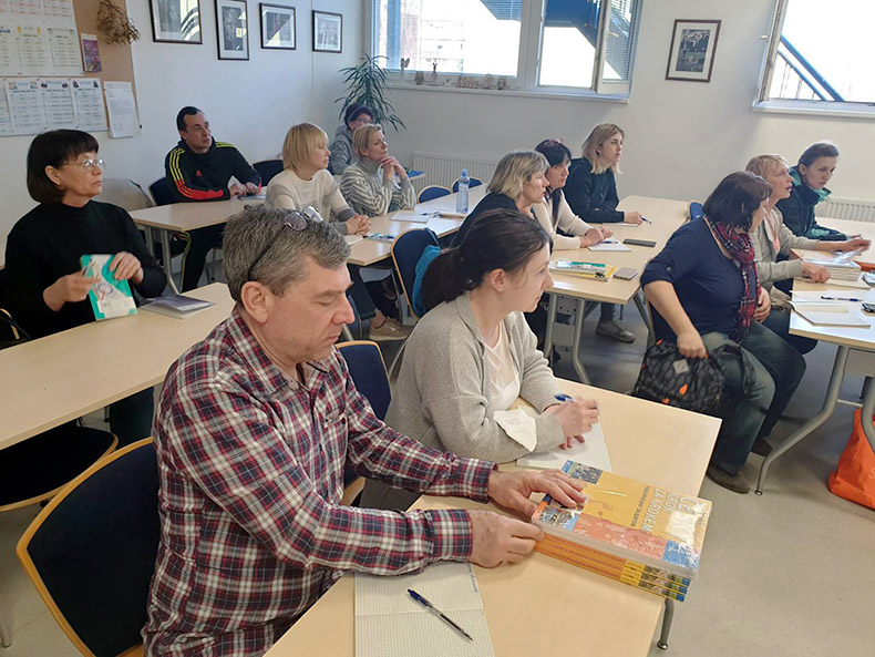 Kurs češtiny pro ukrajinské uprchlíky zahájen