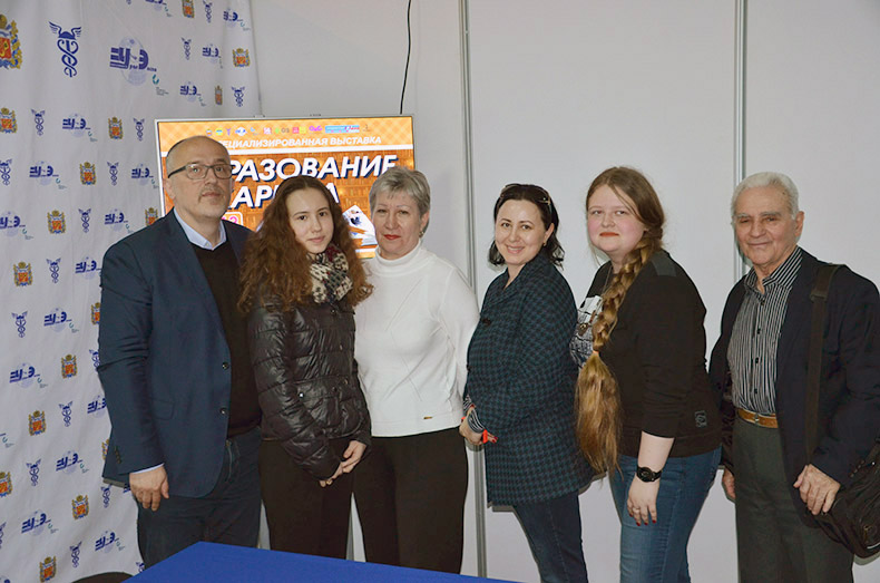&Uacute;čast na X. jubilejn&iacute; v&yacute;stavě &bdquo;Vzděl&aacute;v&aacute;n&iacute; a kari&eacute;ra&ldquo; v Orenburgu